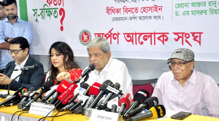 সচিবালয়ে উপদেষ্টারা অসহায়: মির্জা ফখরুল